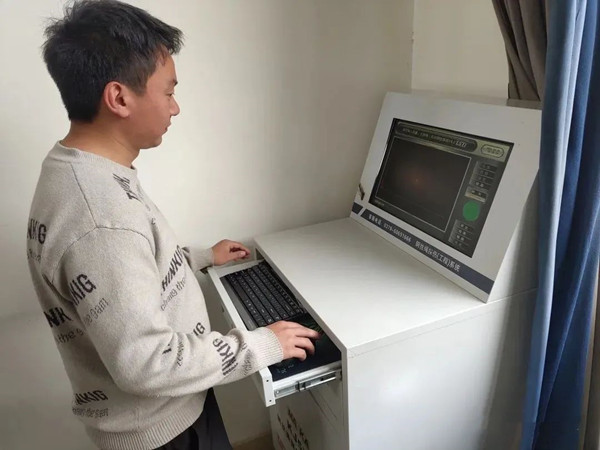 丝瓜视频污版APP自动探伤系统